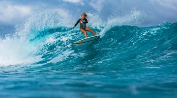 Haylee Boverman, Maui Surfer